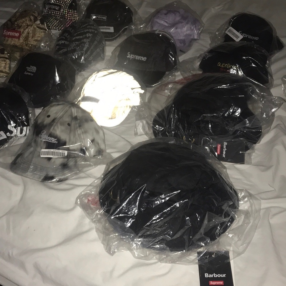 Solement’s Random Mystery Box🆕 - Picture 3 of 16